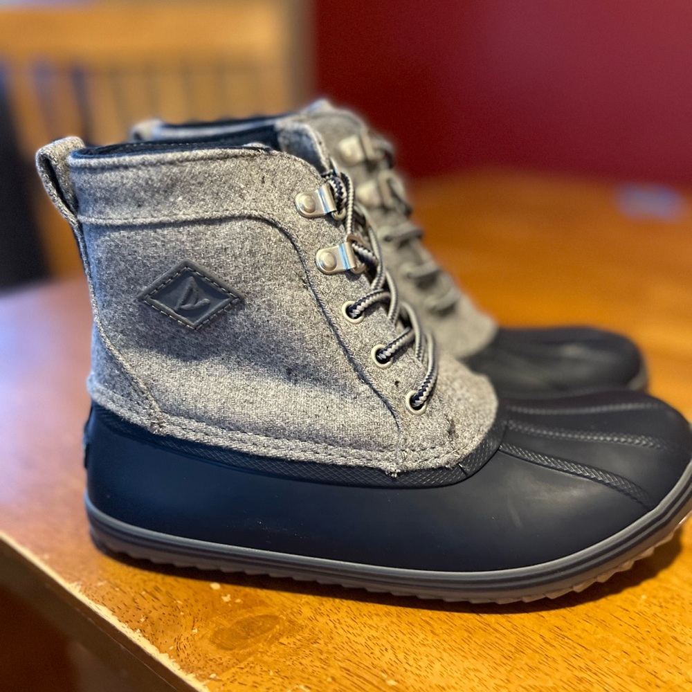 Sperry bowline boys boots